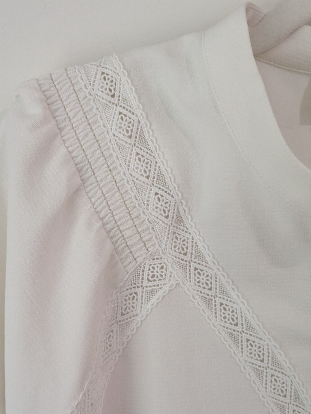 Sezane Fride Blouse - Picture 4 of 12